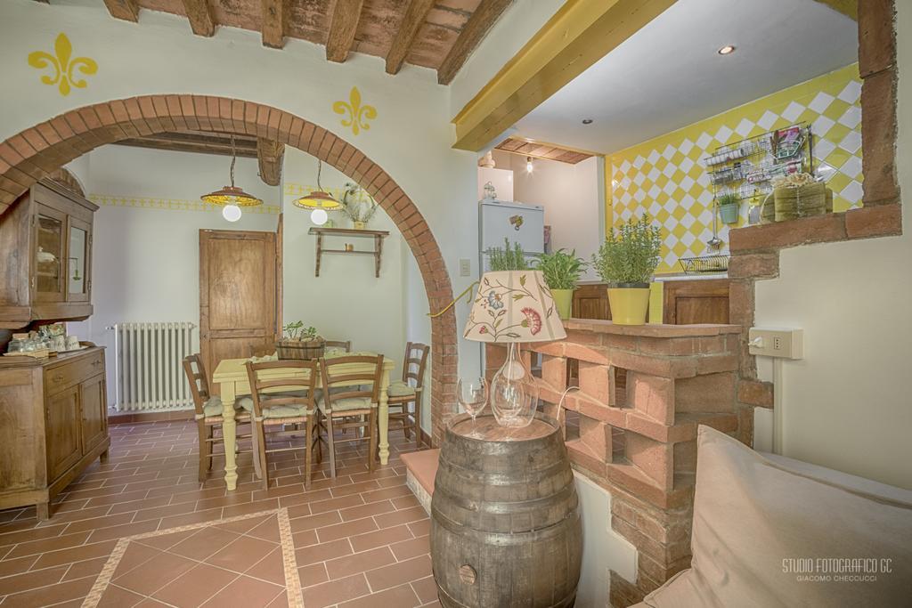 צ'רטאלדו Tognazzi Casa Vacanze - Casa Il Giglio מראה חיצוני תמונה